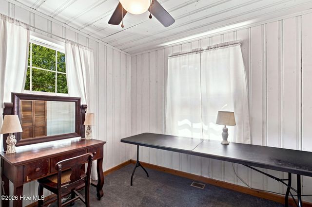 139 NE 17th Street, Oak Island, NC 28465