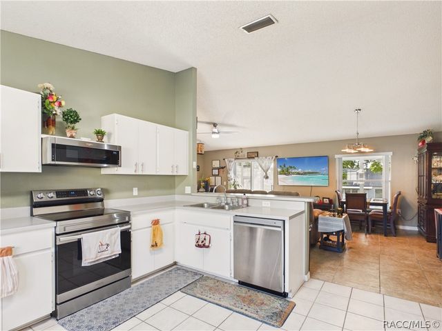 4229 N Fillmore Street, Beverly Hills, FL 34465