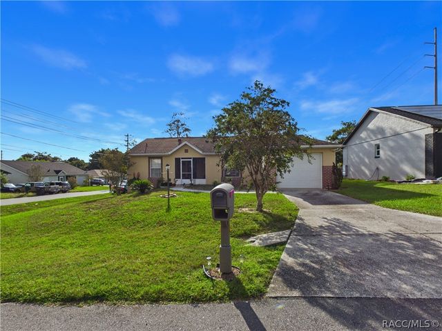 4229 N Fillmore Street, Beverly Hills, FL 34465