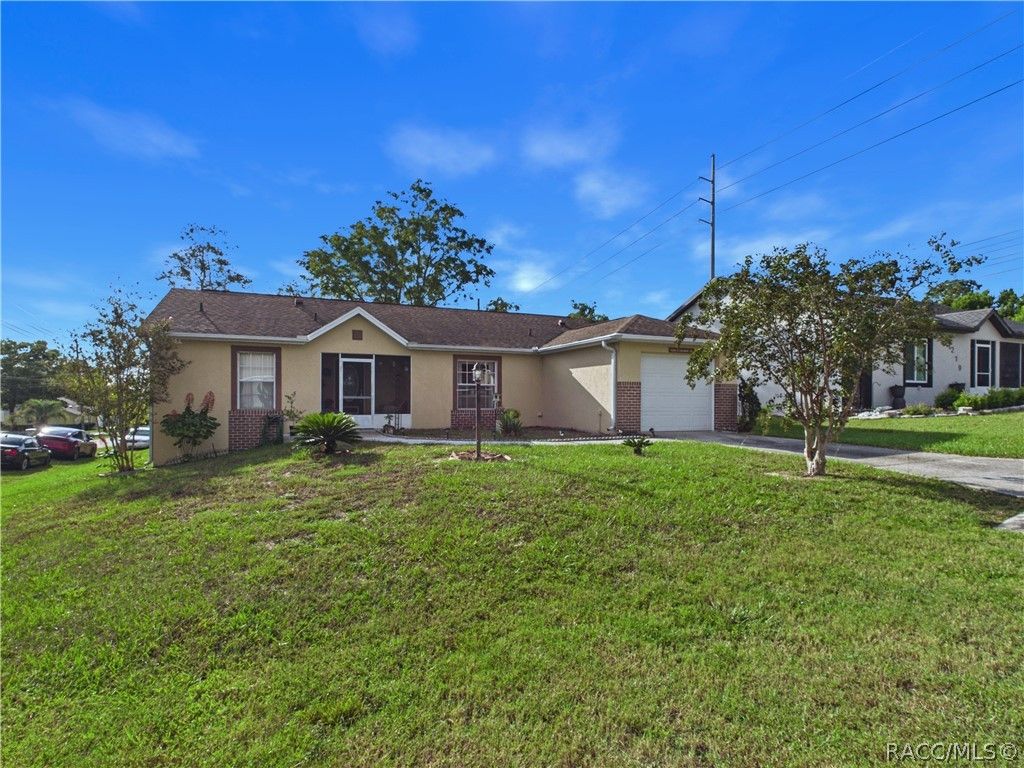 4229 N Fillmore Street, Beverly Hills, FL 34465