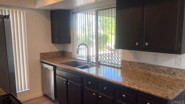 6878 Navajo Road 32, San Diego, CA 92119