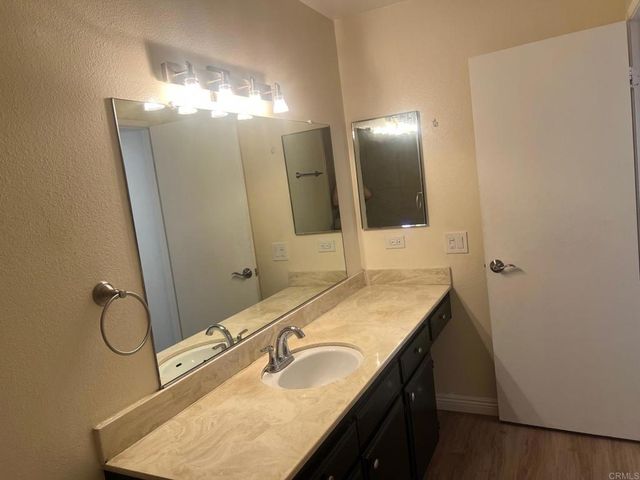 6878 Navajo Road 32, San Diego, CA 92119