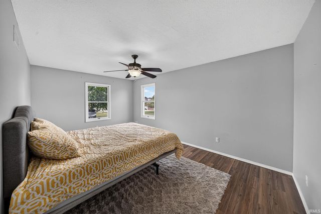 5608 Trippel Drive, Mishawaka, IN 46545