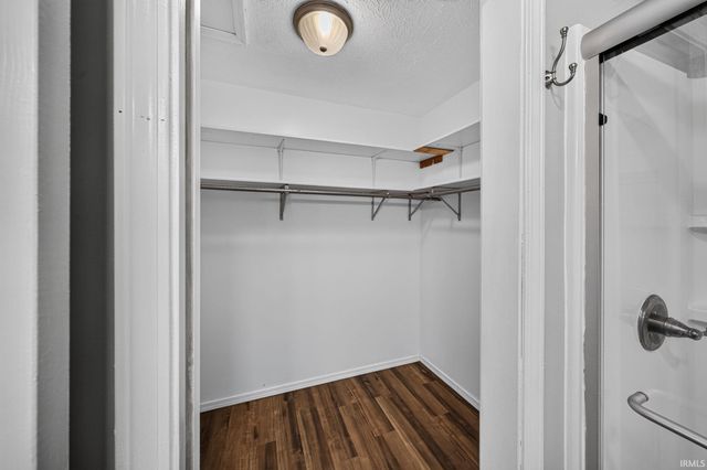 5608 Trippel Drive, Mishawaka, IN 46545
