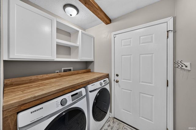 5608 Trippel Drive, Mishawaka, IN 46545