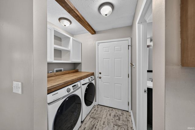 5608 Trippel Drive, Mishawaka, IN 46545