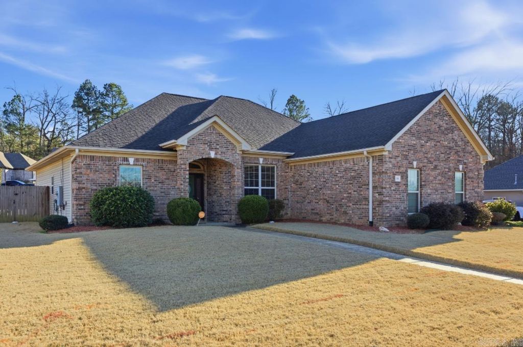 1115 Nature Way, Benton, AR 72019