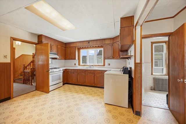 229 Pearl St, Malden, MA 02148