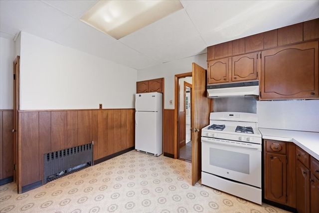 229 Pearl St, Malden, MA 02148