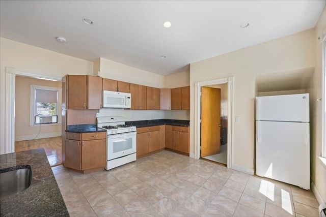 229 Pearl St, Malden, MA 02148