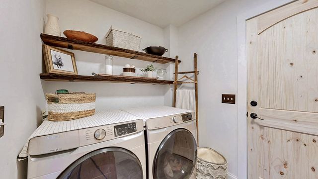 5906 Carter Ln, Franklin, TN 37064