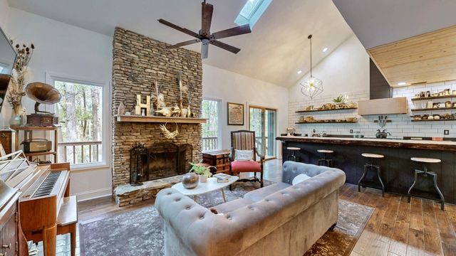 5906 Carter Ln, Franklin, TN 37064
