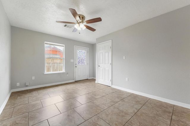 1003 Melbourne Street, Houston, TX 77022