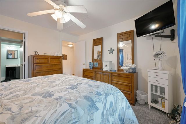 940 Margarite Dr K, Scott Twp, PA 15216