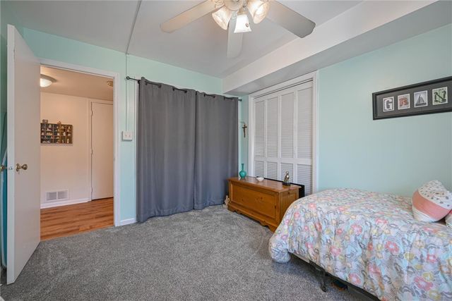 940 Margarite Dr K, Scott Twp, PA 15216