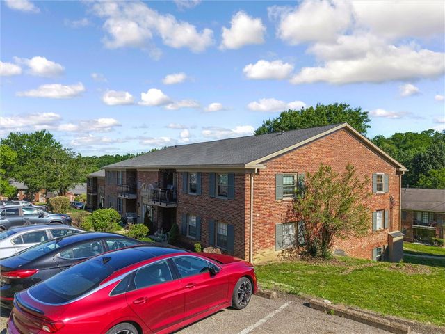 940 Margarite Dr K, Scott Twp, PA 15216