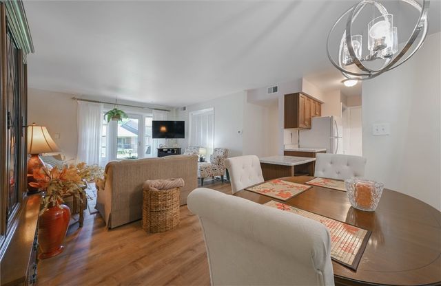 940 Margarite Dr K, Scott Twp, PA 15216