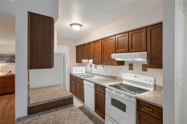940 Margarite Dr K, Scott Twp, PA 15216