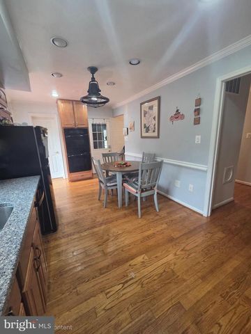 6901 HUNTSMAN BLVD, Springfield, VA 22153