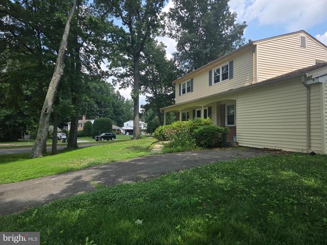 6901 HUNTSMAN BLVD, Springfield, VA 22153