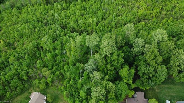 0 vista lindo Court, Winston-salem, NC 27101