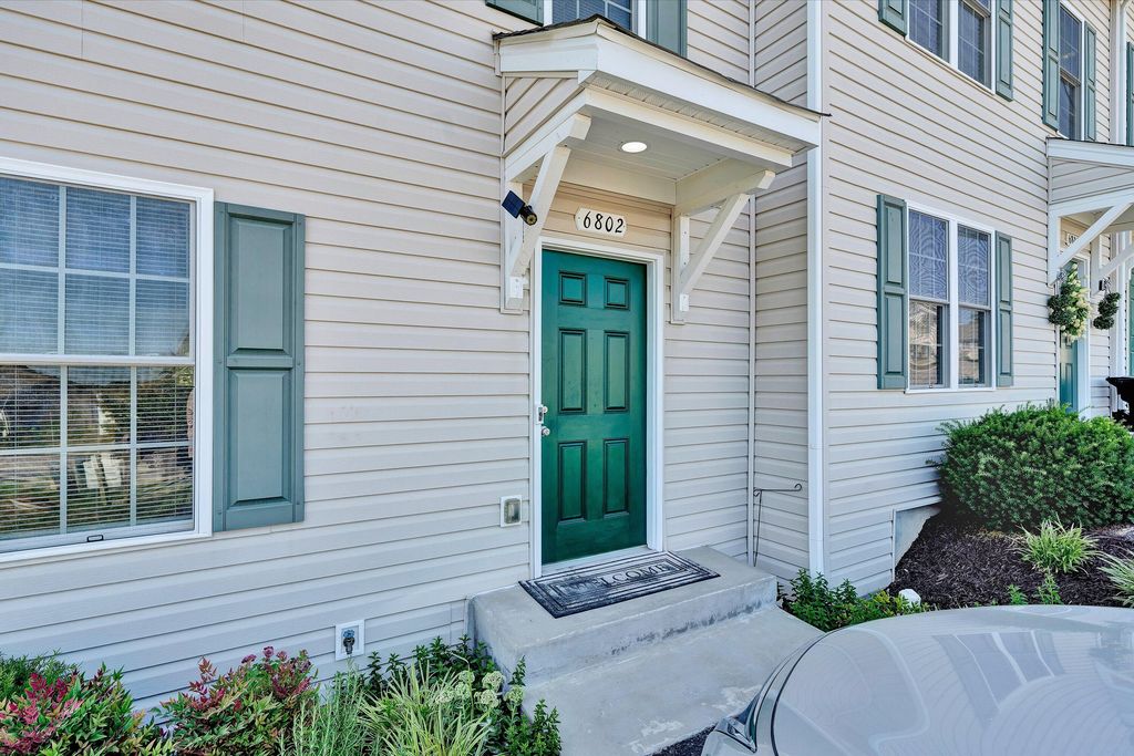 6802 Village Green DR, Roanoke, VA 24019