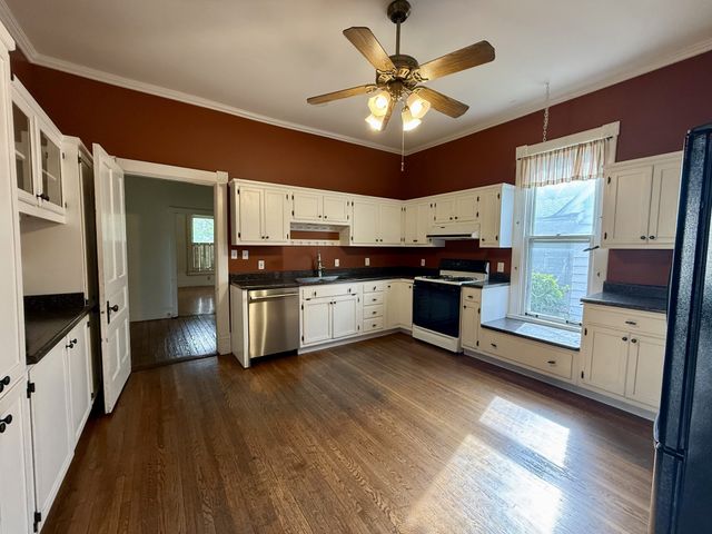 2115 Bernard Ave, Nashville, TN 37212