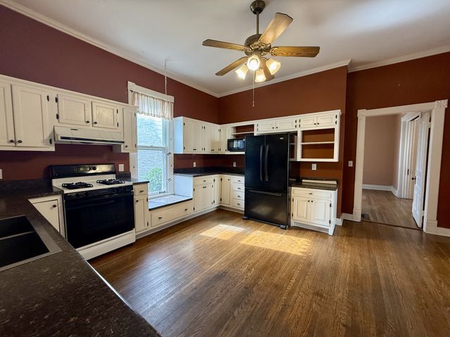 2115 Bernard Ave, Nashville, TN 37212