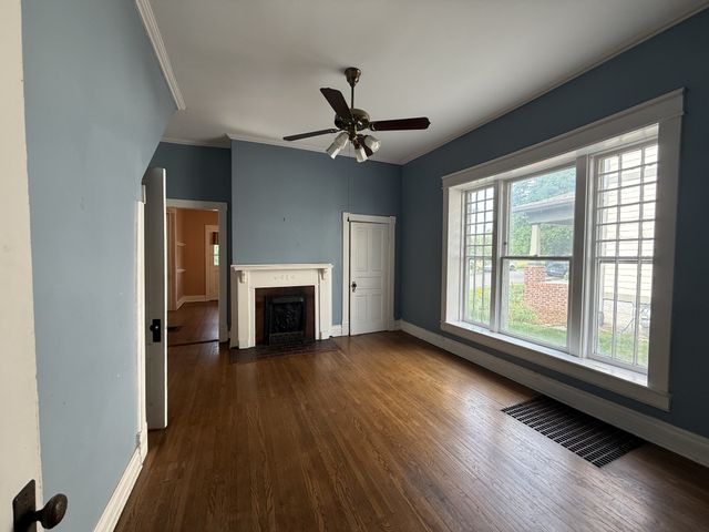 2115 Bernard Ave, Nashville, TN 37212