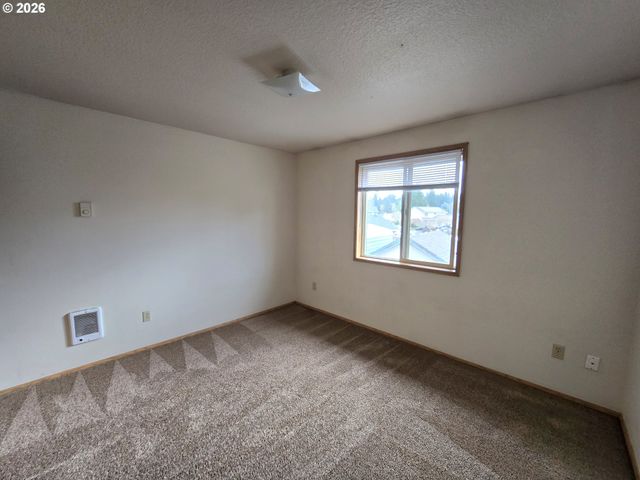 7007 Ne 142ND Ct, Vancouver, WA 98682