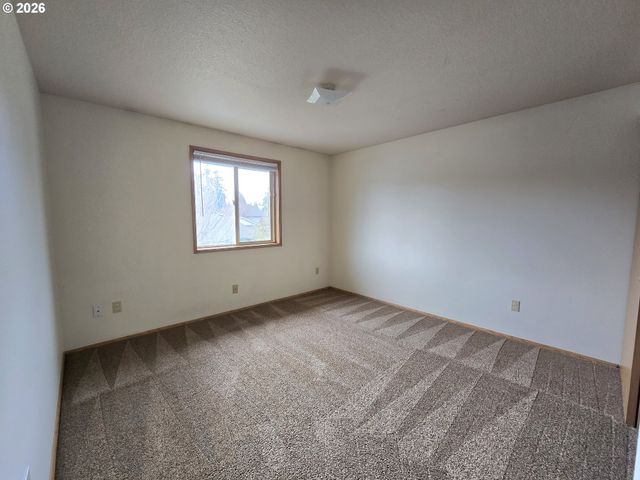 7007 Ne 142ND Ct, Vancouver, WA 98682