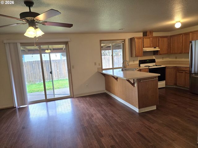 7007 Ne 142ND Ct, Vancouver, WA 98682