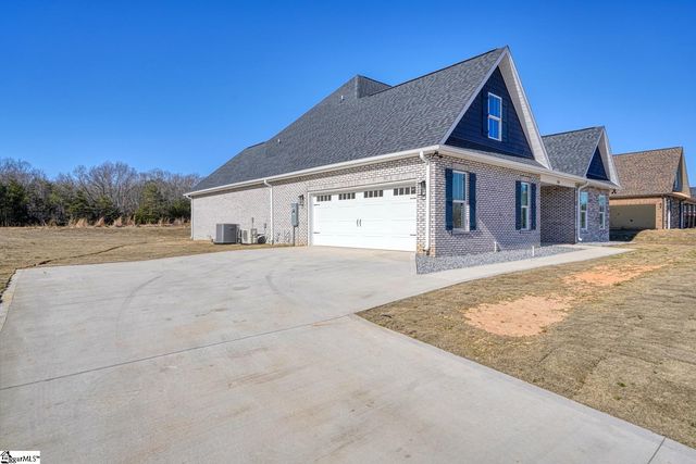 760 Ruby Golightly Drive, Inman, SC 29349