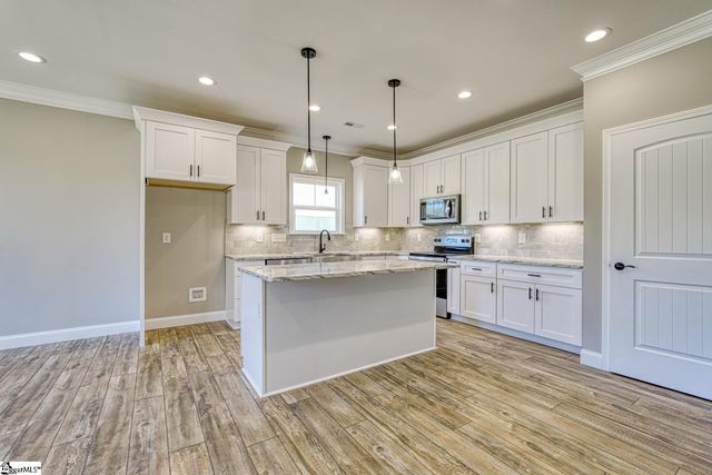 760 Ruby Golightly Drive, Inman, SC 29349