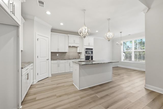 1476 Burriss Rd., Conway, SC 29526