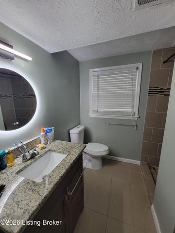 7008 S Watterson Trail, Louisville, KY 40291