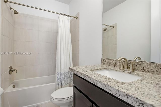 11652 SW 13th Ct, Pembroke Pines, FL 33025