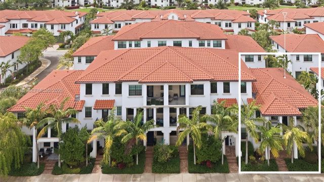 11652 SW 13th Ct, Pembroke Pines, FL 33025