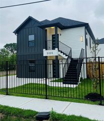 3105 Grassmere Street A/B, Houston, TX 77051