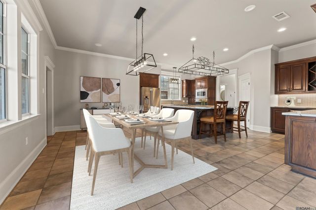 1424 St Albans, Baton Rouge, LA 70810