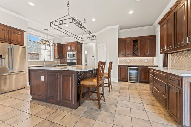 1424 St Albans, Baton Rouge, LA 70810