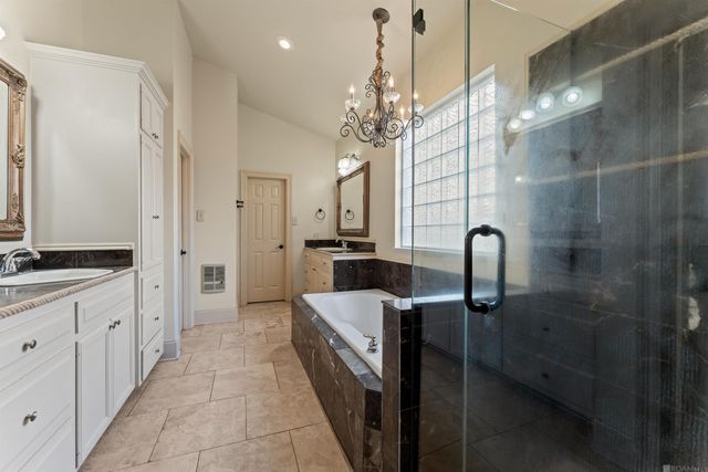 1424 St Albans, Baton Rouge, LA 70810