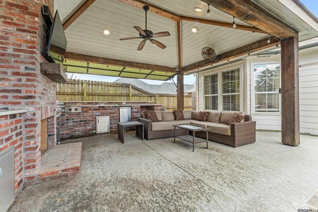 1424 St Albans, Baton Rouge, LA 70810