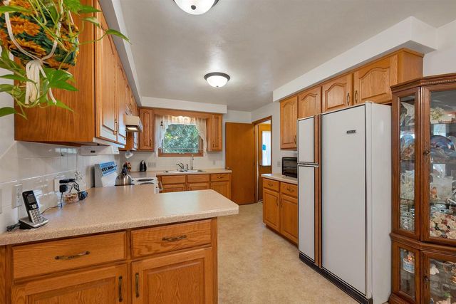 W3488 CENTER VALLEY ROAD, Appleton, WI 54913