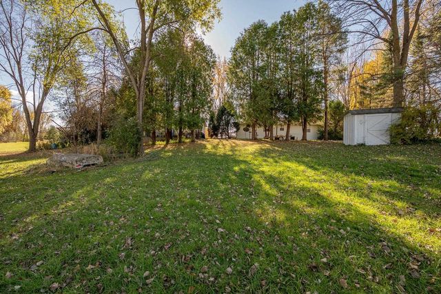 W3488 CENTER VALLEY ROAD, Appleton, WI 54913