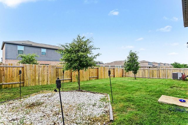 1947 Hollywood Drive, Seagoville, TX 75159