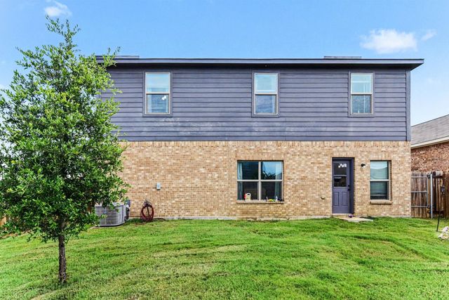 1947 Hollywood Drive, Seagoville, TX 75159