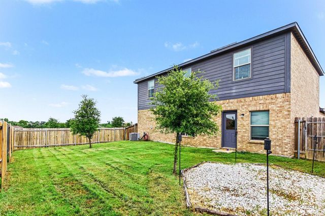 1947 Hollywood Drive, Seagoville, TX 75159