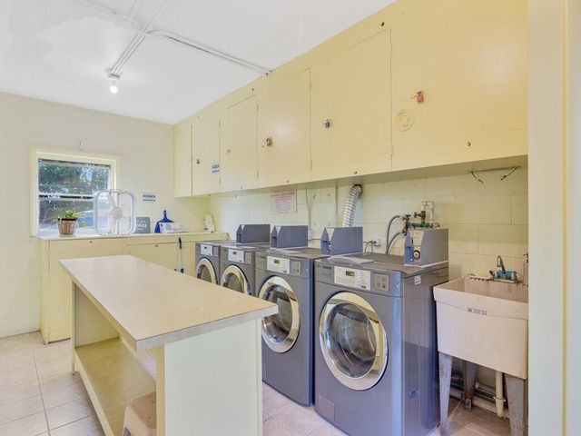 677 Royal Palm Boulevard 6, Vero Beach, FL 32960