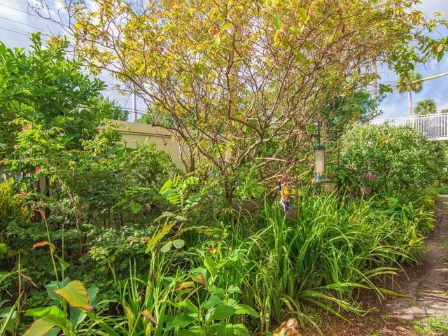 677 Royal Palm Boulevard 6, Vero Beach, FL 32960